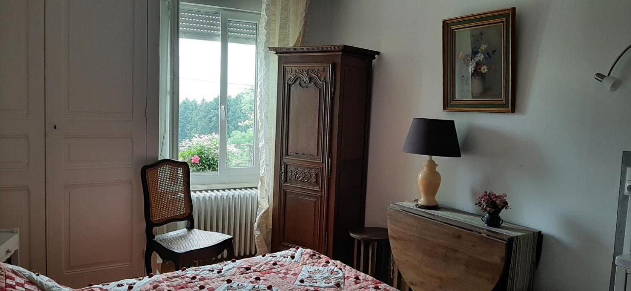 Chez Babeth Hotell Poule-lès-Écharmeaux Exteriör bild