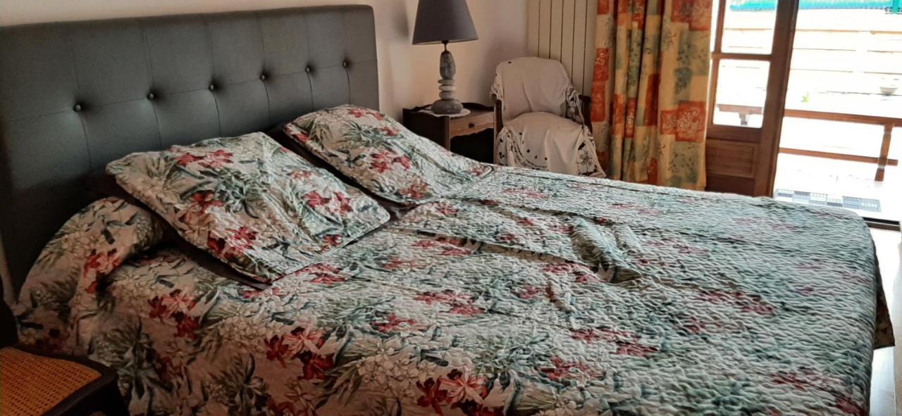 Chez Babeth Hotell Poule-lès-Écharmeaux Exteriör bild